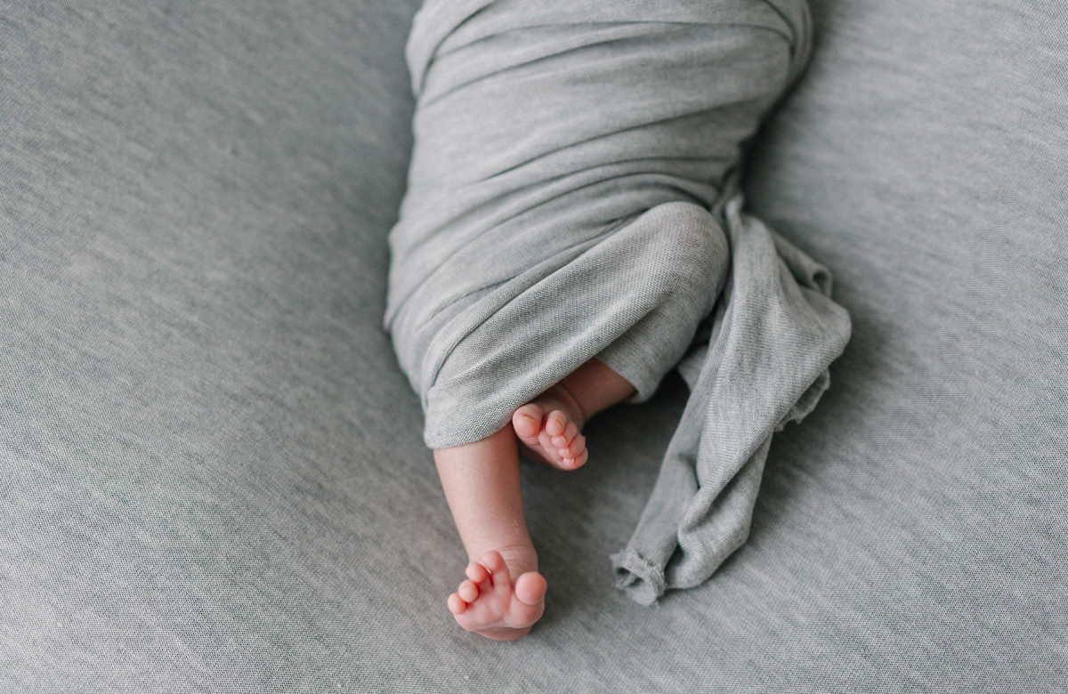 newborn baby boy studio photography yasmin anne basingstoke farnborough hampshire berkshire surrey photographer natural light