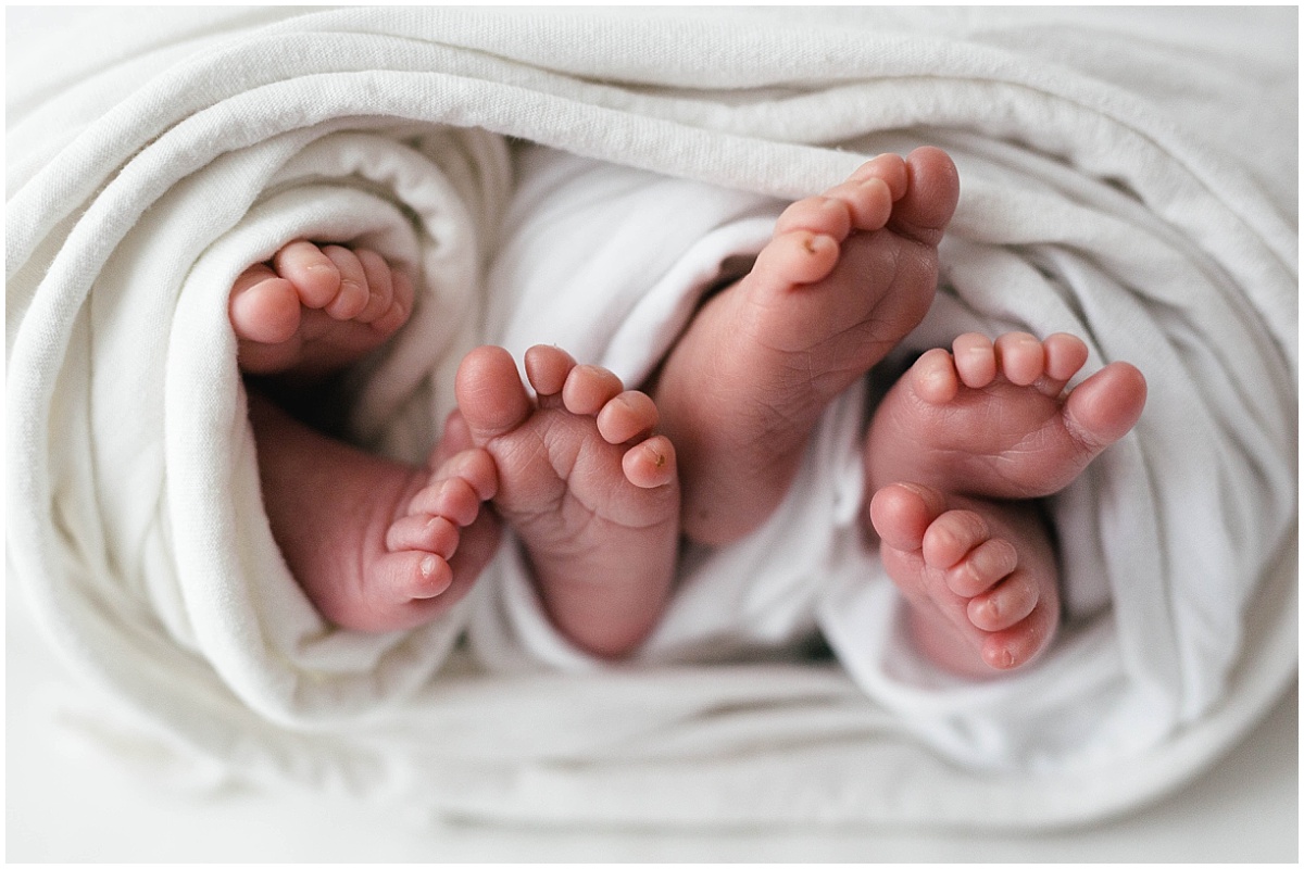 Triplet newborn photography